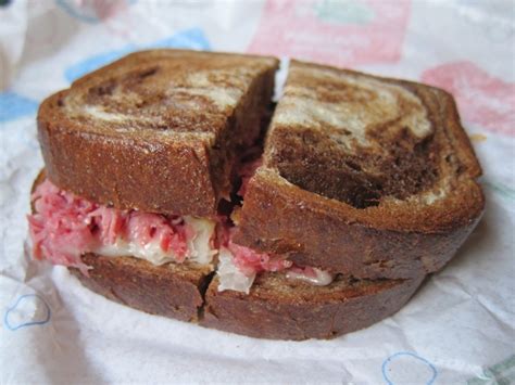 Review: Arby's - Reuben Sandwich