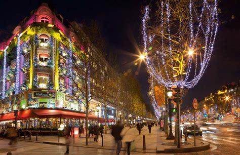 Paris Christmas Lights Photo Gallery - Photo 1