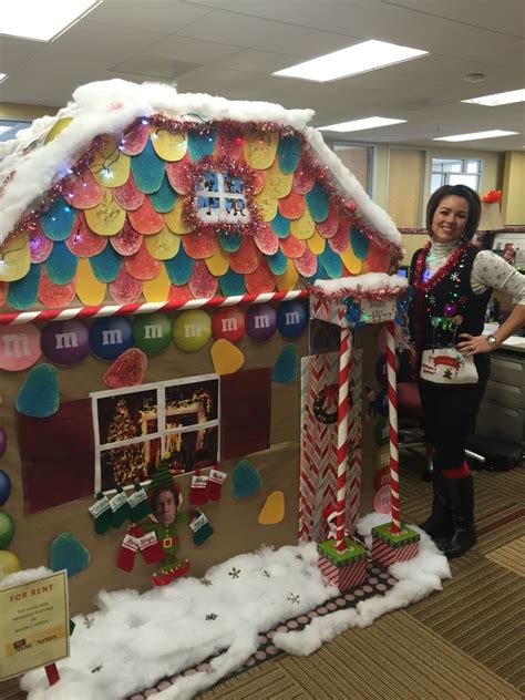 Cubicle decorating contest- ginger bread house | Christmas desk decorations, Christmas cubicle ...