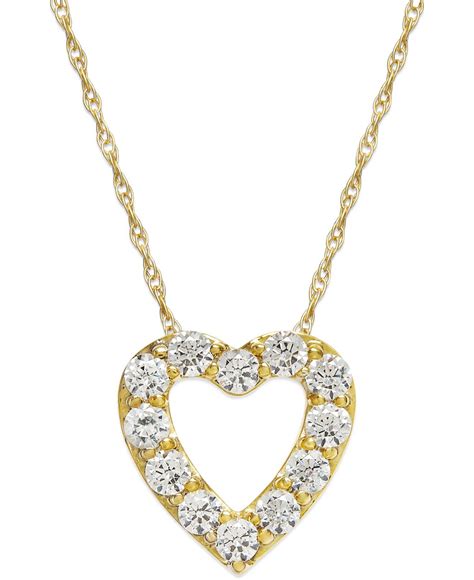 Macy's Diamond Heart Pendant Necklace In 14k Gold (1/4 Ct. T.w.) in Metallic - Lyst