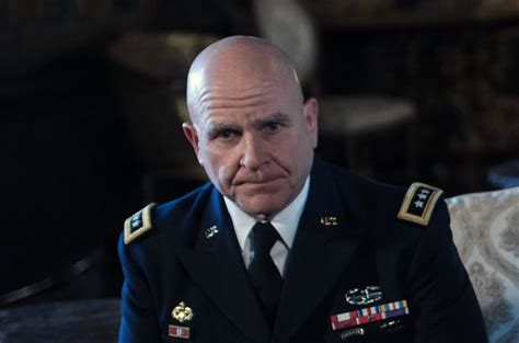 White House: If McMaster Wants Bannon Gone, Trump Will Consider It