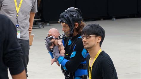 Death Stranding: foto di Norman Reedus durante le sessioni di motion capture