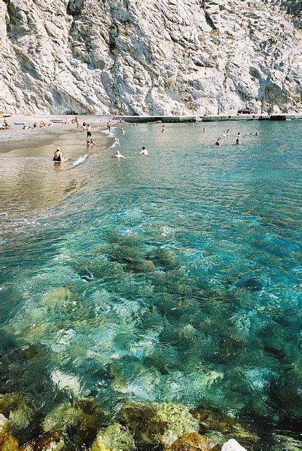 Perissa Beach, Santorini, Greece | Fantastic Materials