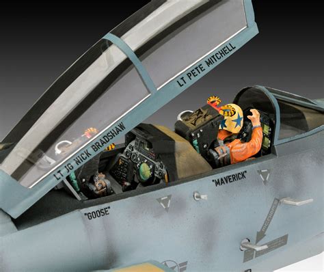 Revell Top Gun Maverick's F-14A Tomcat Kit