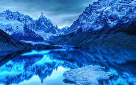 wallpapers: Icy Mountains Wallpapers