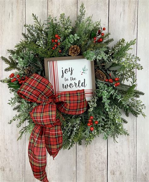 Christmas wreath for front door, front door Christmas wreath, Christmas wreath, traditional ...