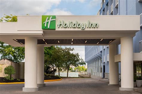 HOLIDAY INN KINGSTON - WATERFRONT $105 ($̶1̶4̶5̶) - Updated 2020 Prices ...