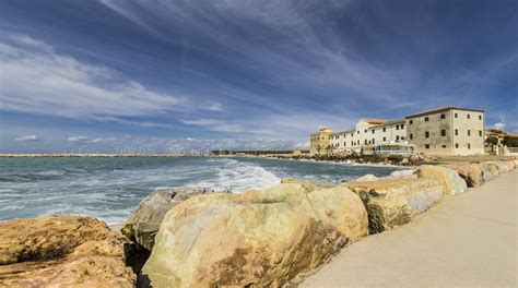 Visita Cecina: scopri il meglio di Cecina, Toscana, nel 2024 | Viaggia con Expedia