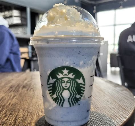 Starbucks Introduces It's First Blue Drink and I've Never Been More Excited