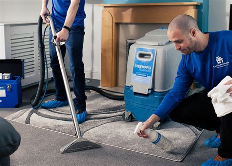 Professional Carpet Cleaning Machines