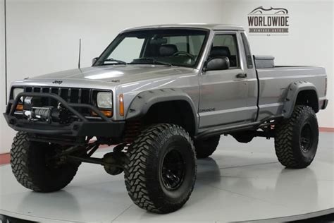 1986 Jeep Comanche | Worldwide Vintage Autos