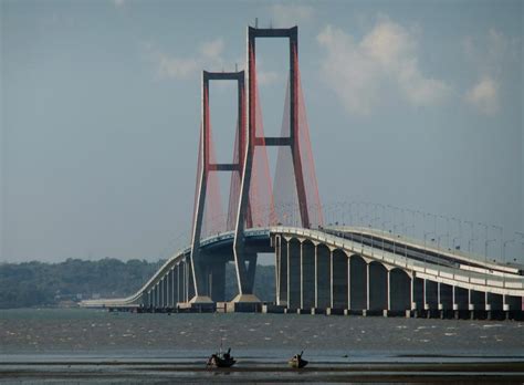 Suramadu Bridge Images n Detail - Madura Indonesia - XciteFun.net