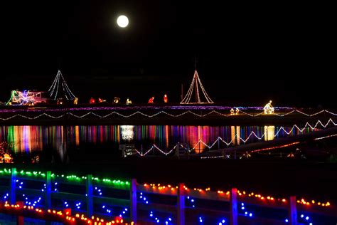 You Will Love This Dreamy Ride Through The Largest Drive-Thru Light Show In Georgia | Christmas ...