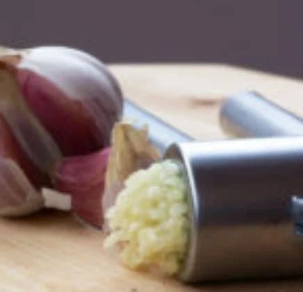 Aged Garlic Extract at best price in Mumbai by K Kumar & Co. | ID: 19134970112