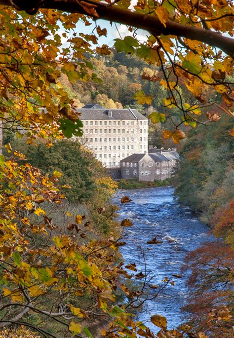 Discover Lanark