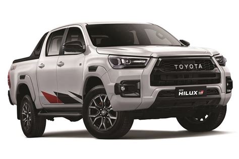 Toyota Hilux GR Sport Akhirnya Dijual, Ini Spesifikasi dan Harganya