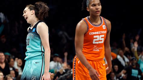 Breanna Stewart MVP controversy swirls - mofcsport.com