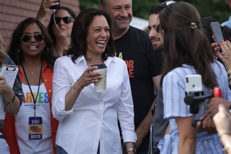 Kamala Harris Family: Everything to Know About the Democratic V.P. Nominee’s Inner Circle | Vogue