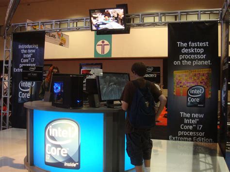 Intel booth featuring the new Intel Core i7 processor Extr… | Flickr