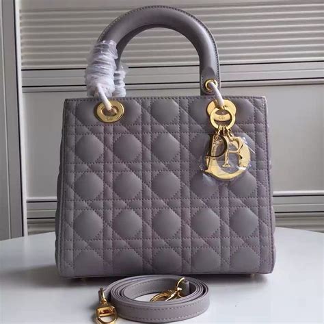 Princess Diana Dior Handbag | semashow.com