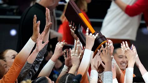 Texas secures 2nd NCAA volleyball national championship