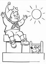 Noddy Enjoys The Sunny Day coloring Page  ColouringPages sketch template