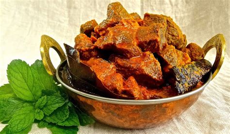 Keep Calm & Curry On: Vikas Khanna's Classic Lamb Curry