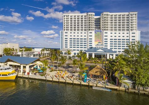 Margaritaville Hollywood Beach Resort in Fort Lauderdale | Best Rates ...