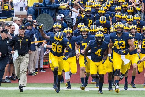 Activision’s Bobby Kotick helps send University of Michigan football team to France – SideQuesting