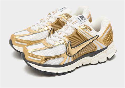 Nike Zoom Vomero 5 Metallic Gold HF7723-001