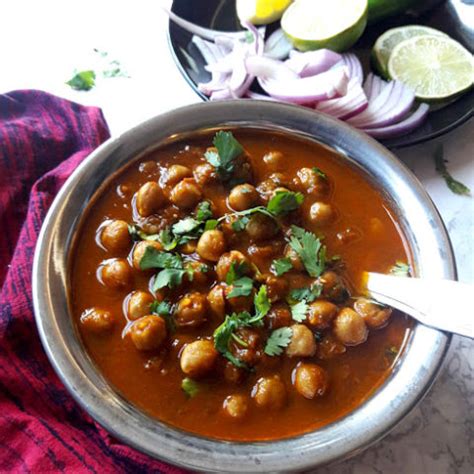 Instant Pot Chana Masala - Punjabi Chole - Chickpea Curry - Profusion Curry