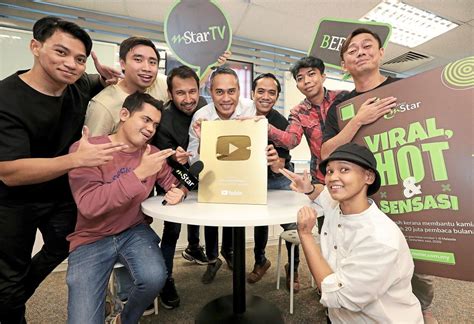 mStar bags top YouTube award | The Star