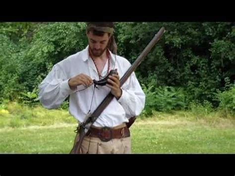 1700's Flintlock Musket - YouTube