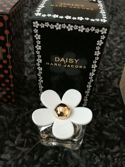 Marc Jacobs, daisy original Small bottle Small Bottles, Fragrances, Marc Jacobs, Daisy, Perfume ...