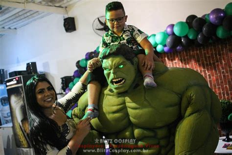 Hulk Personagem Vivo Para Festas e Eventos. - Blitz Cosplay