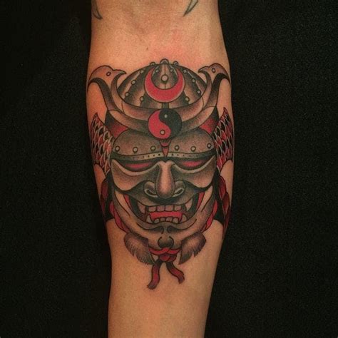 15 Ornate Samurai Helmet Tattoos | Helmet tattoo, Samurai helmet, Tattoos