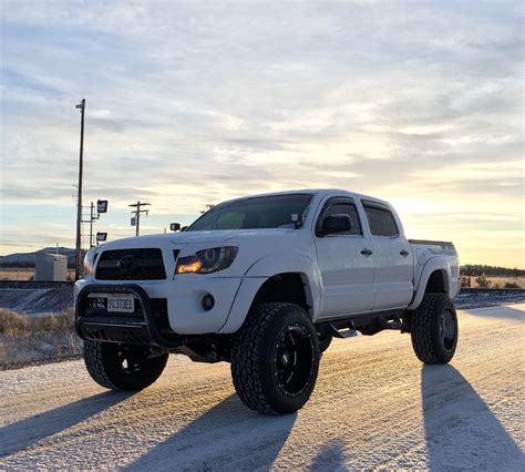 Super White Tacoma Owners Unite! | Tacoma truck, Toyota trucks, Toyota ...