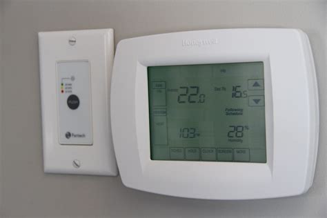 A Detailed Guide About How To Reset Honeywell Thermostat? - Milsblog