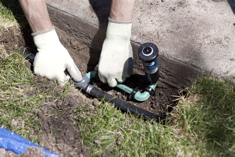 Tips to Repair Sprinkler System - Home Improvement Tips and Tricks