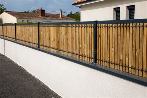 Palisade New Wooden Modern Panel Fence for Home Protect Garden Fender ...