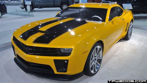 Transformers Revenge of the Fallen Bumblebee | Camaro, Chevrolet camaro, Transformers cars