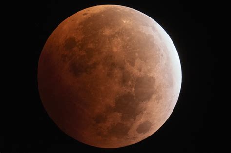 Amazing Views of Wednesday Morning’s Total Lunar Eclipse | Space ...