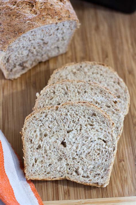 Light Caraway Rye Bread For the Bread Machine - Binky's Culinary Carnival