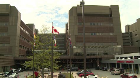 New spinal surgery technique at Saint John hospital improves patient recovery time | CBC News