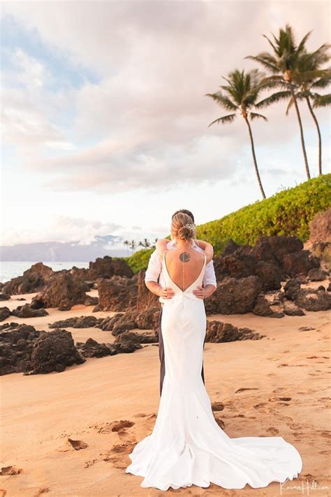 Top 5 Maui Beach Wedding Dress Styles - Tropical Inspiration