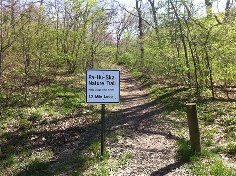 Pa-Huska Nature Trail Jackson County MO Parks + Rec