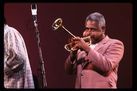 Bent Trumpet. The Legends - Dizzy Gillespie - Ok Jazz