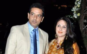 Juhi Babbar Height, Weight, Age, Husband, Son, Biography, Facts