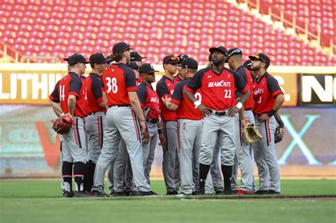 Cincinnati Baseball: Bearcats suffer blowout loss on Senior Day