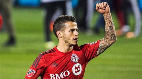 Sebastian Giovinco wins MLS Golden Boot award as top goal-scorer | CBC ...